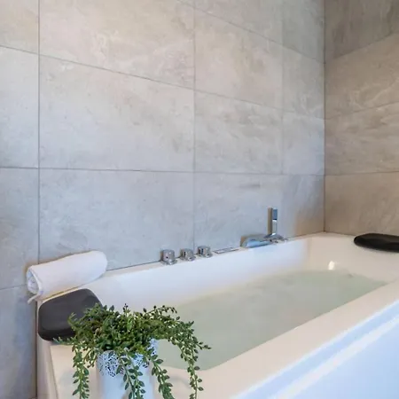 Apartament Estudio Con Jacuzzi Y Vistas Al Mar Empuriabrava